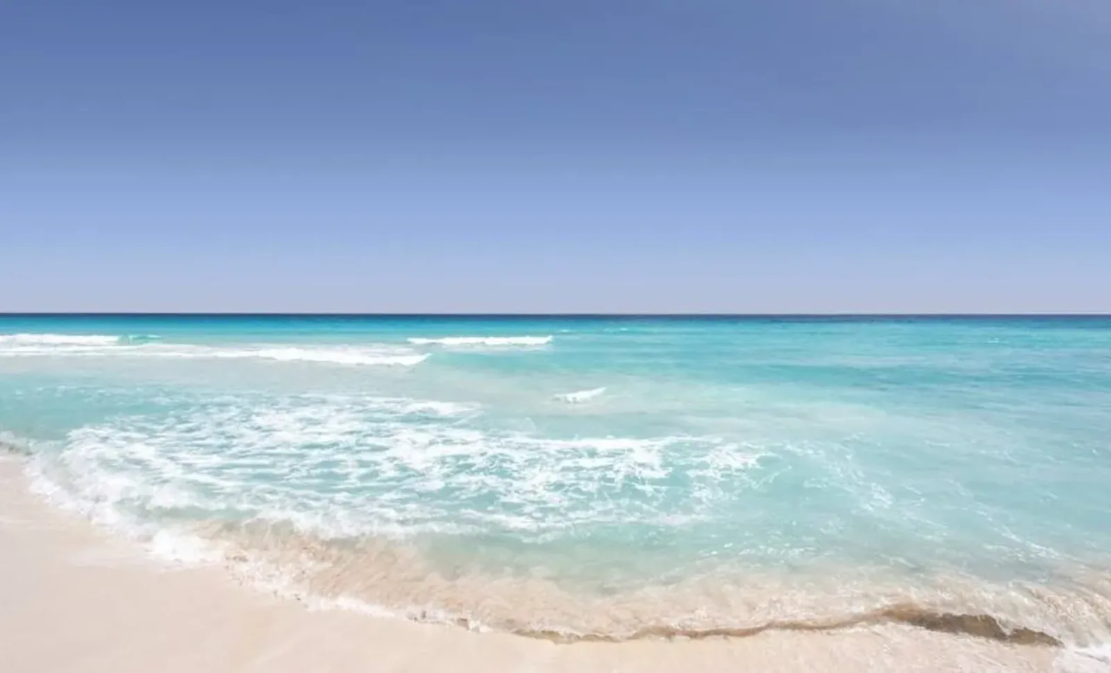 Spiagge Bianche, toxická pláž na západním pobřeží Itálie
