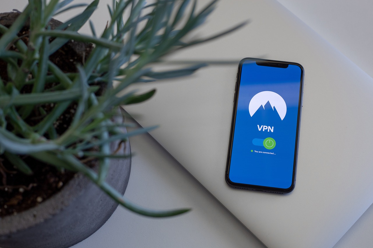 Co je VPN a jak se bezpečně připojit k veřejným WiFi sítím