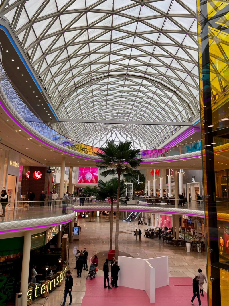 PlusCity Linec: Průvodce nákupním centrem, které vás dostane (Aktualizováno 2026)