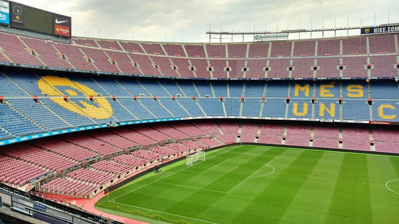 Spotify Camp Nou – věhlasný fotbalový stadion v Barceloně