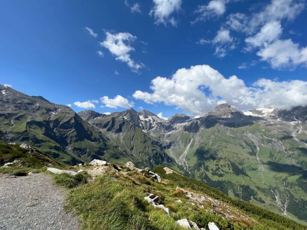Großglockner: Silnice až k vrcholu nejvyšší hory Rakouska