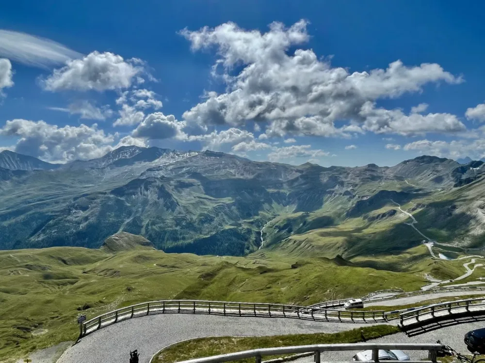 Großglockner: Silnice až k vrcholu nejvyšší hory Rakouska