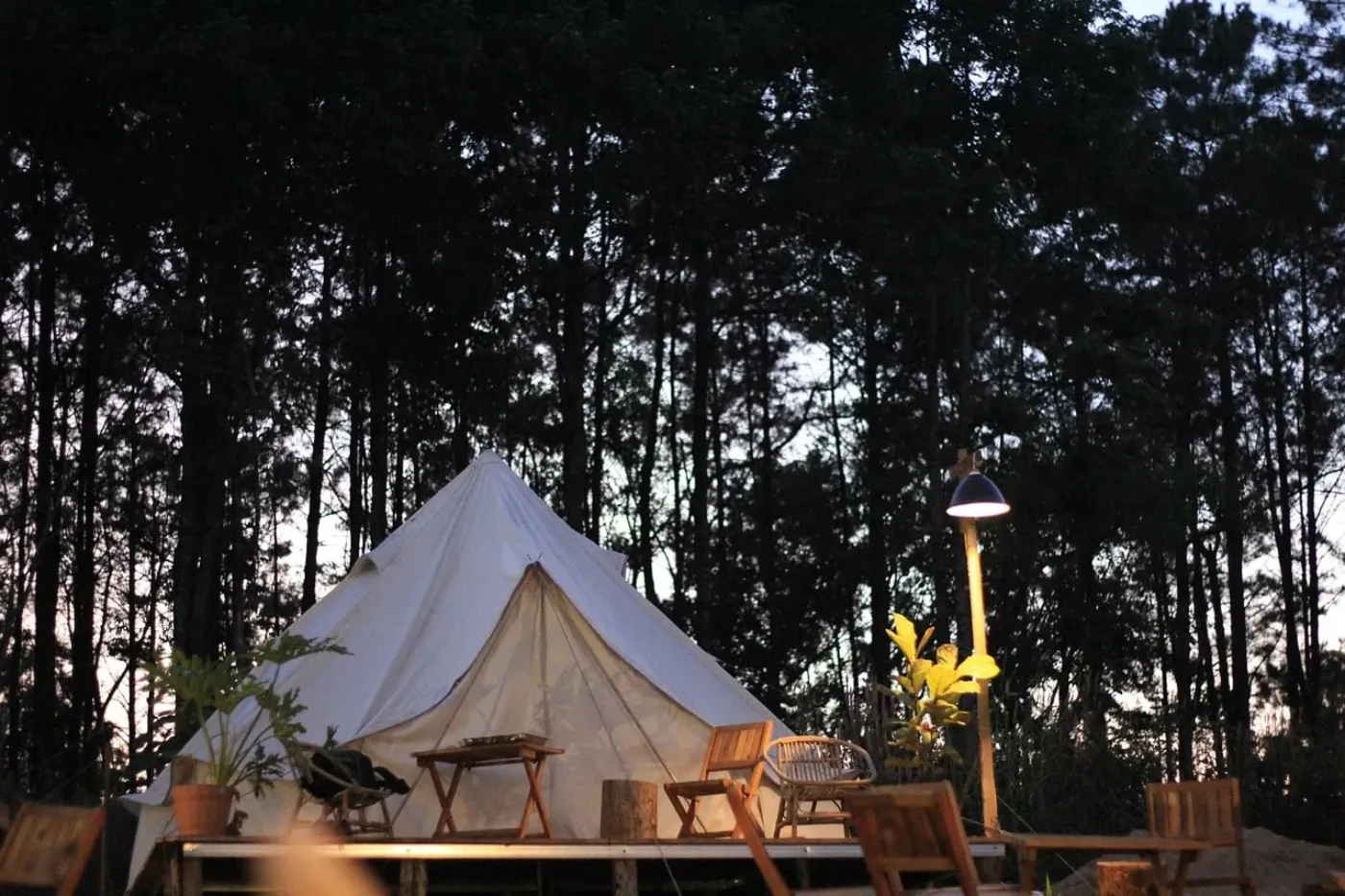 Co je to glamping? Moderní způsob kempování s luxusem