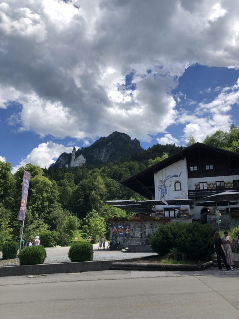 Neuschwanstein, pohádkový zámek v Německu