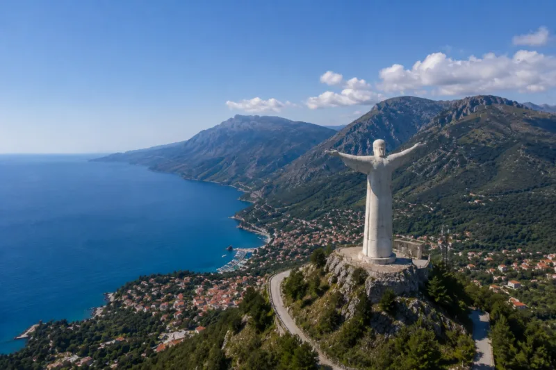 Maratea: zapomenutý kout jižní Itálie se sochou Krista a výhledy na moře