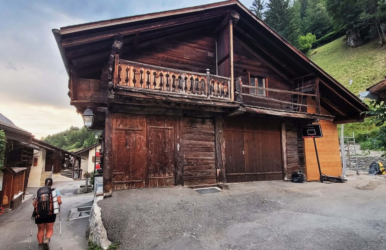 Tour du Mont Blanc (TMB) - horský trek kolem nejvyšší hory Alp