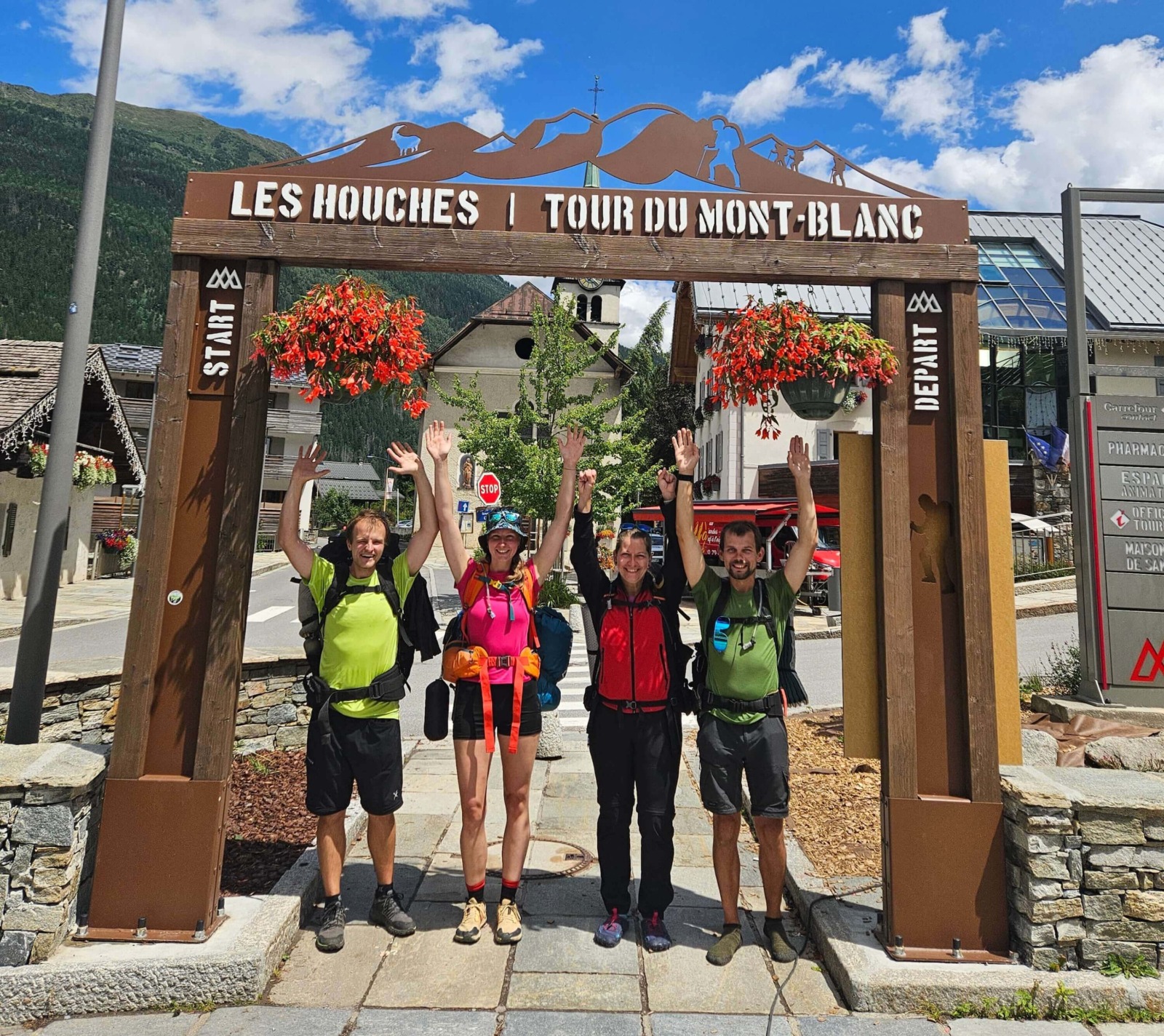 Tour du Mont Blanc (TMB) - horský trek kolem nejvyšší hory Alp