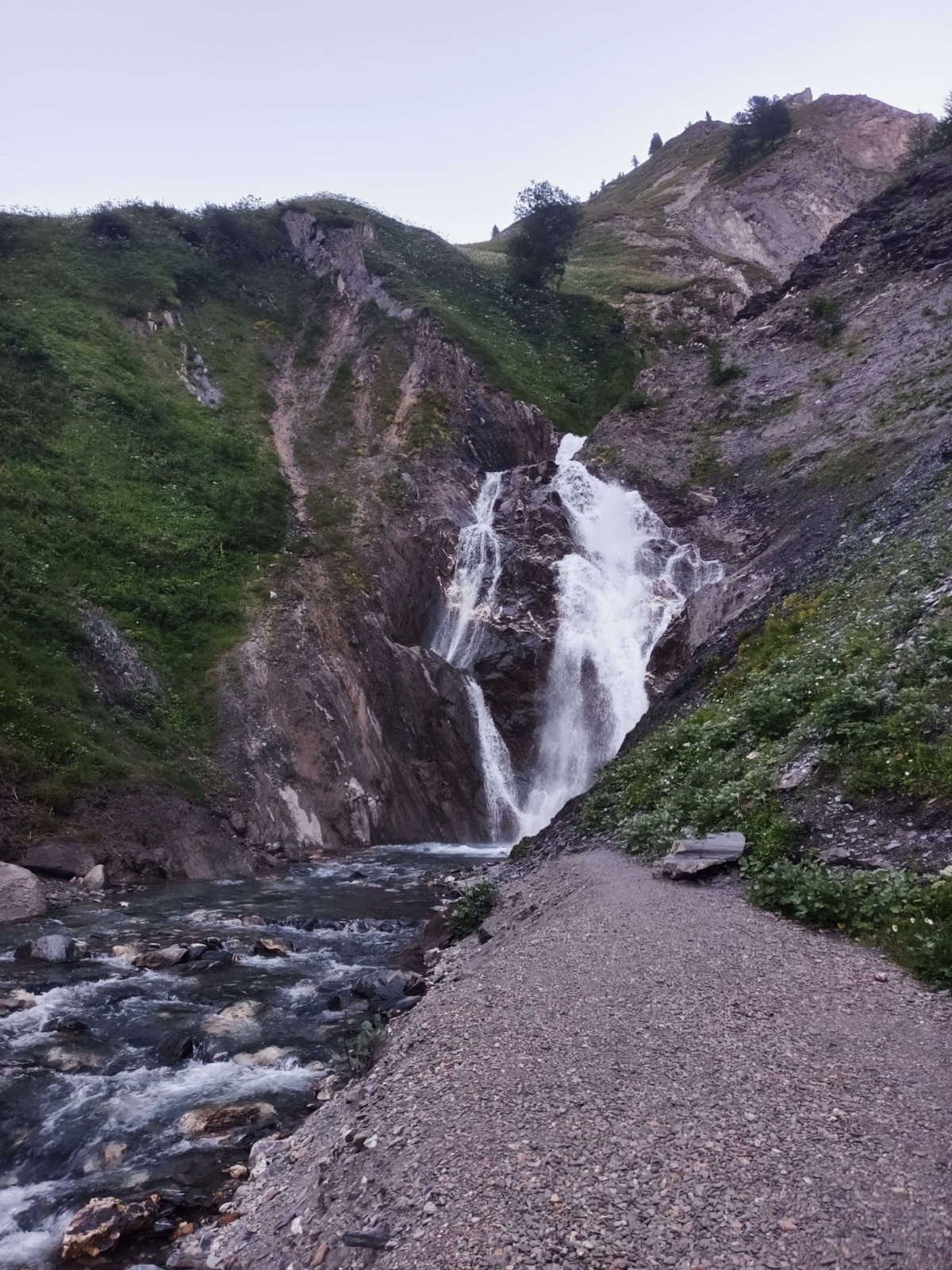 Tour du Mont Blanc (TMB) - horský trek kolem nejvyšší hory Alp