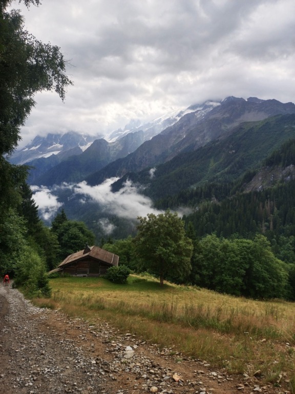 Tour du Mont Blanc (TMB) - horský trek kolem nejvyšší hory Alp